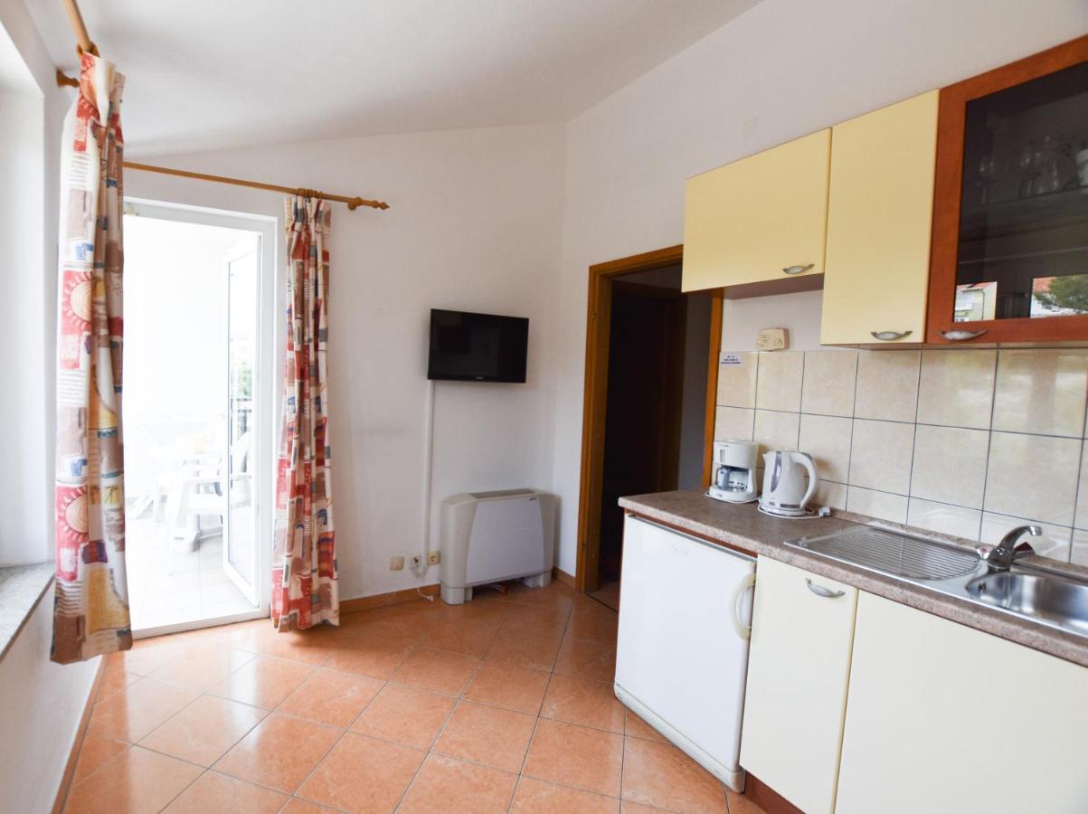 Apartments Karmen I Primosten Luaran gambar